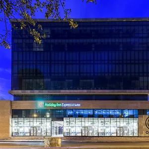 Express&suites Zona Financiera, An Ihg Bogotá